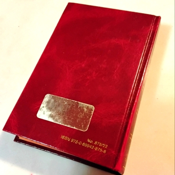 Lives Of The Saints II Book New (NWOT) - Picture 11 of 15